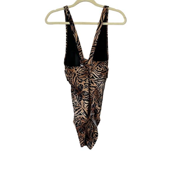 Speedo Leopard Print Halter Style One Piece Swimsuit Wrap Twist Front Womens 18 - Picture 3 of 13